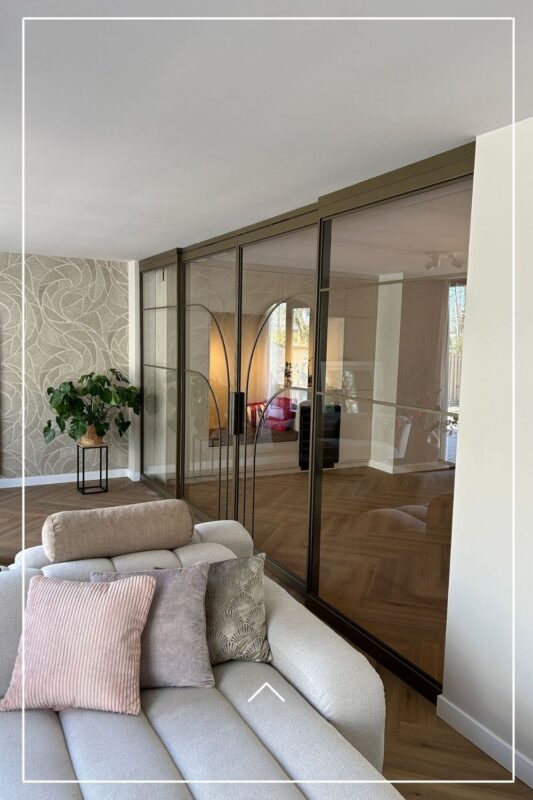 skygate-maatwerk-metallic brown-stalen-scheidingswand