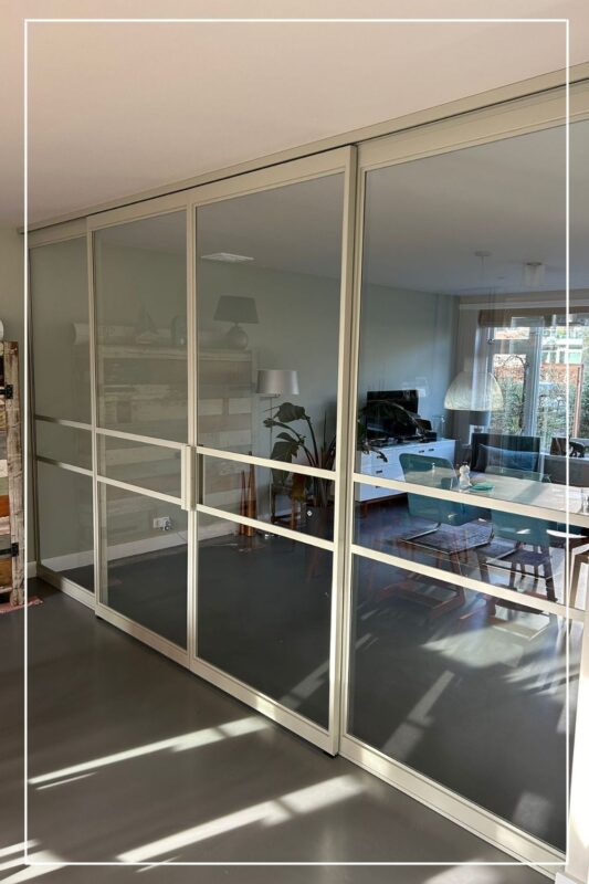 stalen-schuifwand-scheiding-op-maat-skygate