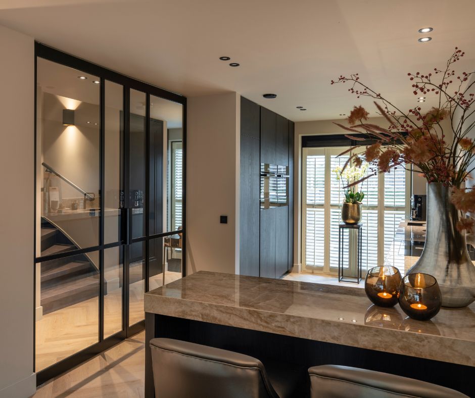 dubbele taatsdeuren maatwerk Designa – Skygate Classic design, stalen deuren op maat, design stalen deuren met glas, Skygate Naarden