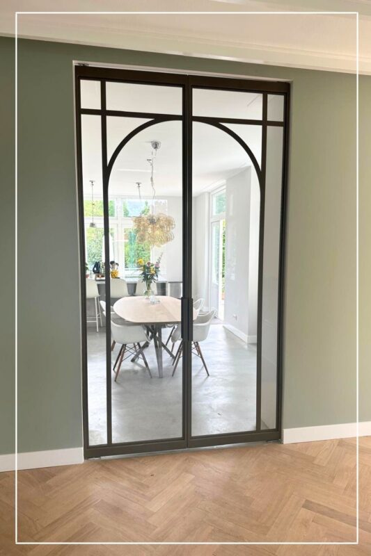 Skygate Flow ruimtescheiding metallic bonded bronze