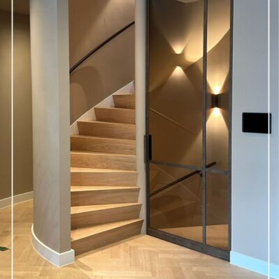 Skygate trapgat in edel brons met brons getint glas, Classic design maatwerk