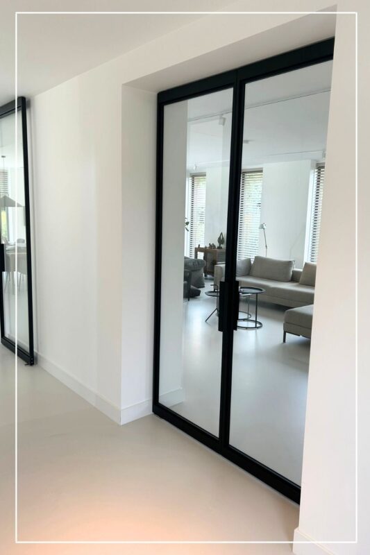 Skygate dubbele taatsdeur RAL zwart