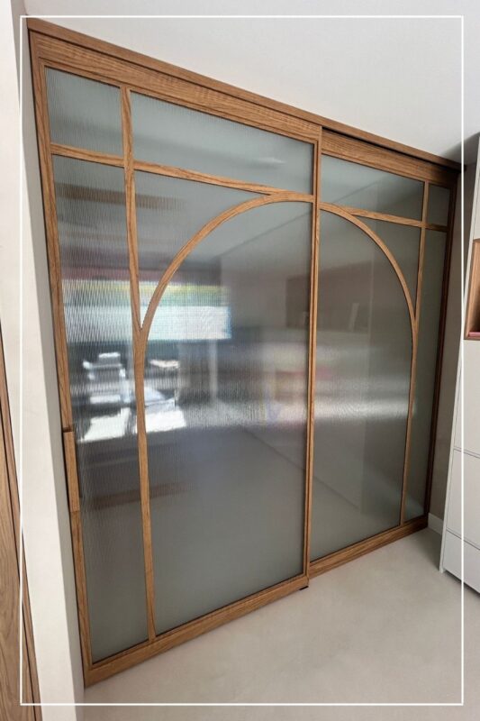 Skygate Naturals eikenhout met ribbelglas