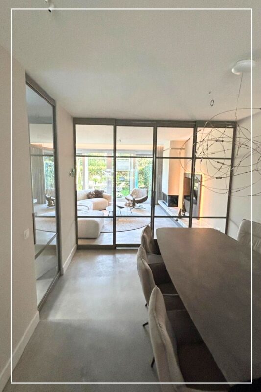 Skygate Classic schuifpui met helder glas