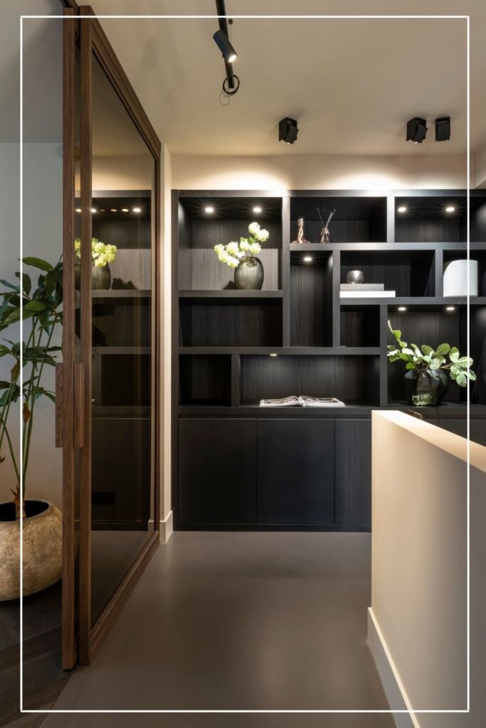 Houtlook schuifdeur in notenhout, Classic model N1