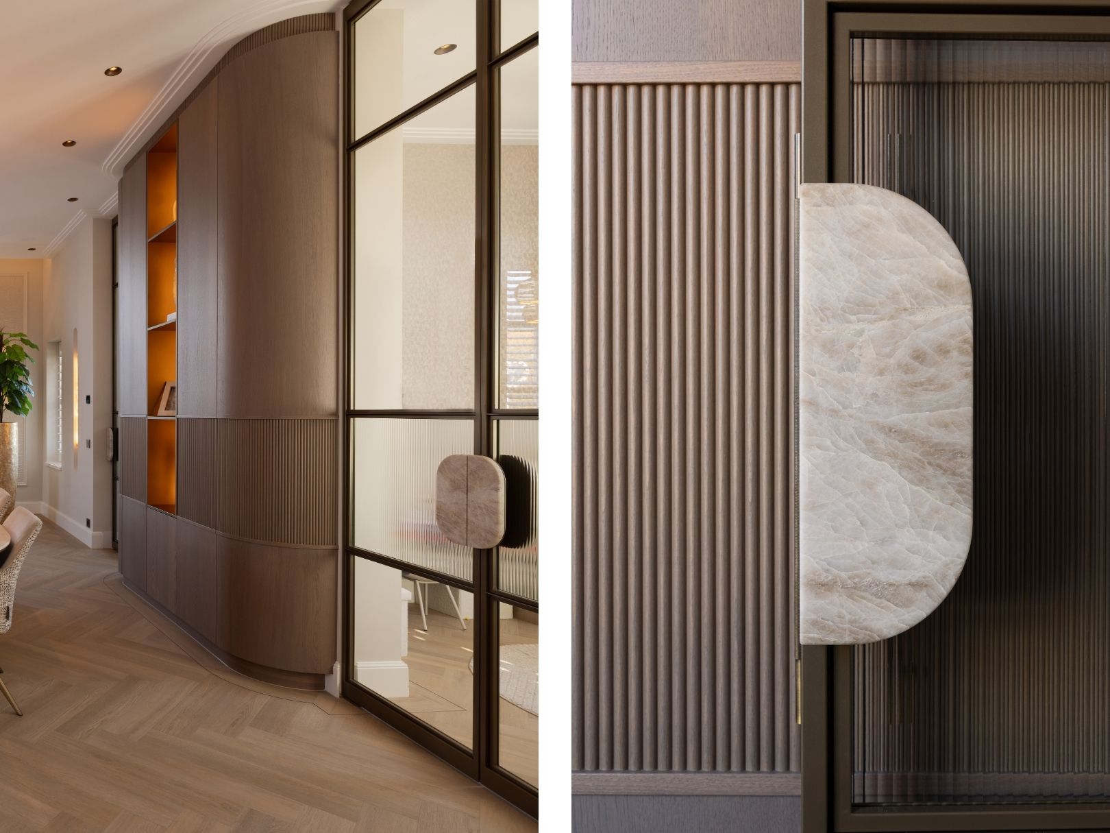 Stalen taatsdeur met ribbelglas en organische ronde vormen in maatwerk interieur